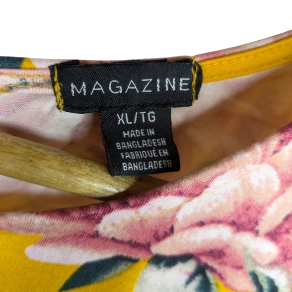 Vibrant Yellow Floral Romper - Picture 4 of 6